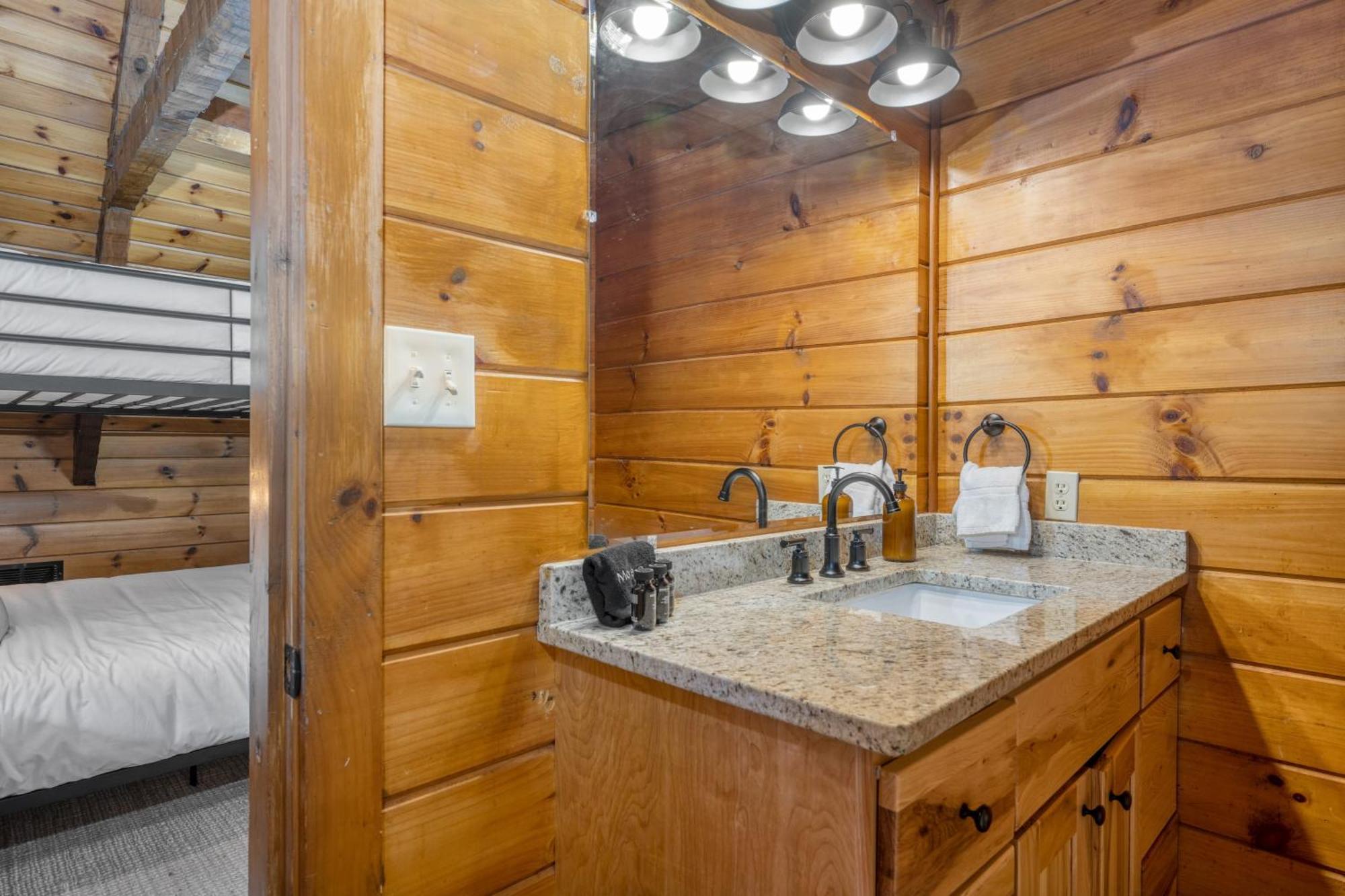 Dudley IV By Avantstay Cosy Cabin W Hot Tub Sweeping Views Pigeon Forge Εξωτερικό φωτογραφία